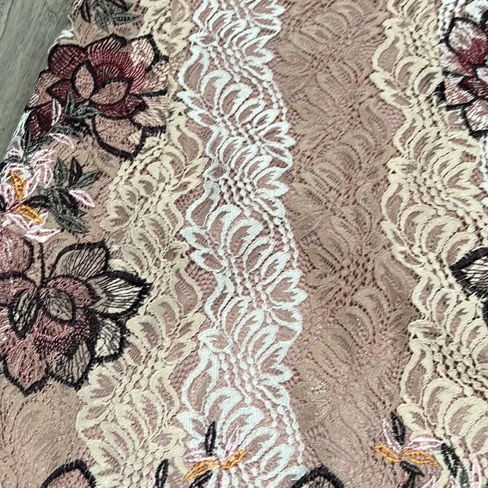 Foxiedox Georgina Lace Appliqué Sheath Dress - Picture 8 of 15